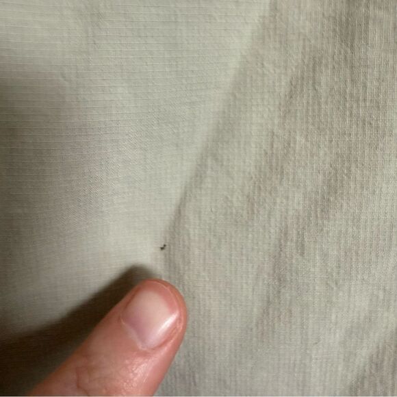 Columbia Titanium Shirt Womens Small Tan Short Sleeve Vented Outdoor Hiking - Picture 10 of 14